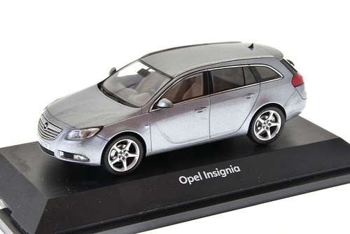 Opel insignia tourer grey - opel,