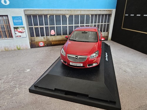 Opel insignia 43 rot - a,